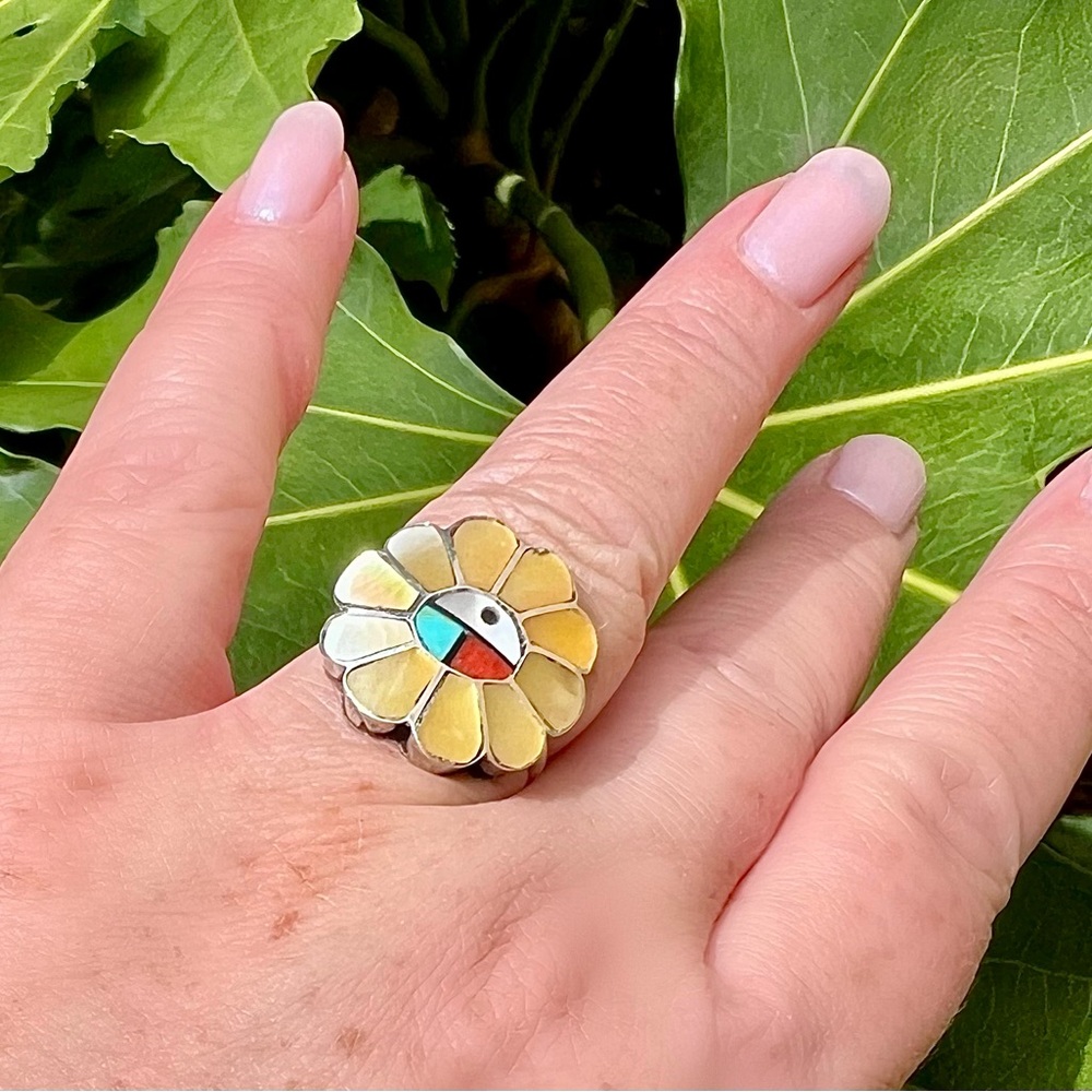 Vintage Zuni Multi-Gem Inlay Ring by Burdiah Soseeah, size 6.5